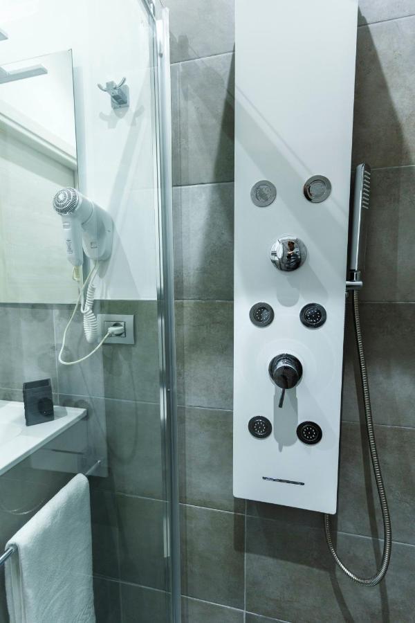 Julia Luxury Suite روما المظهر الخارجي الصورة