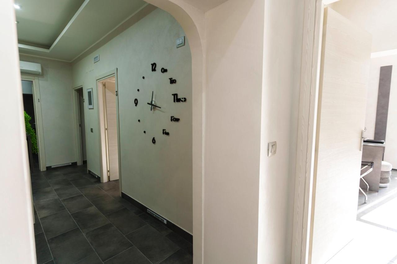 Julia Luxury Suite روما المظهر الخارجي الصورة